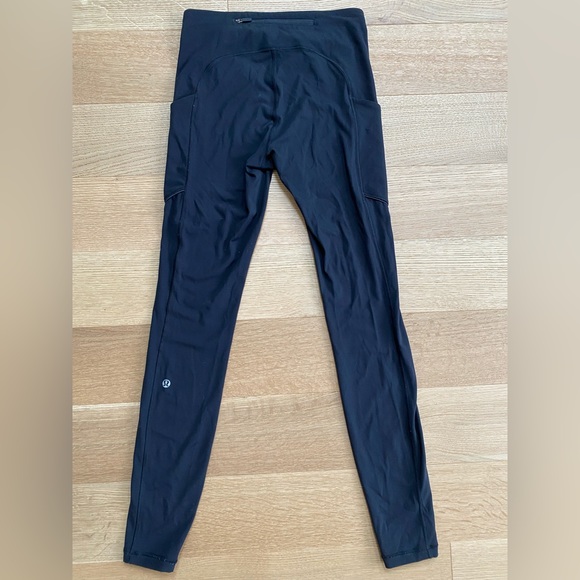 Black lululemon leggings - Picture 5 of 6